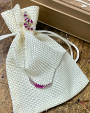 Carica l'immagine nel visualizzatore di Gallery, Luna Rosa
