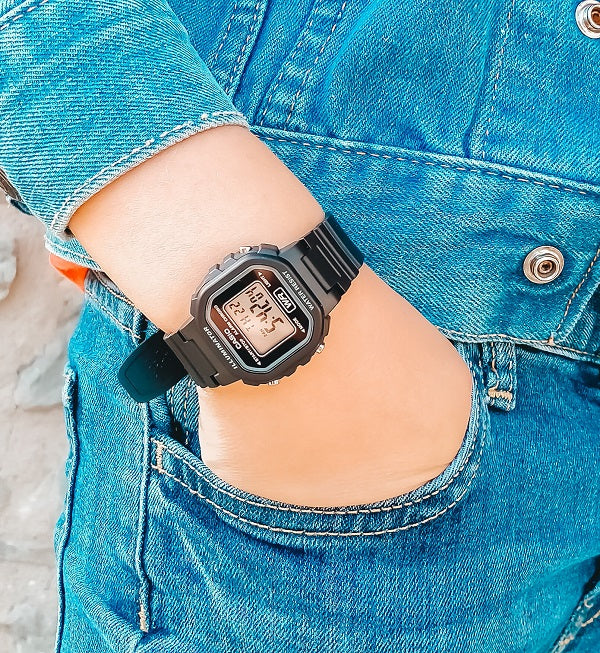Orologio digitale Casio vintage cinturino in resina